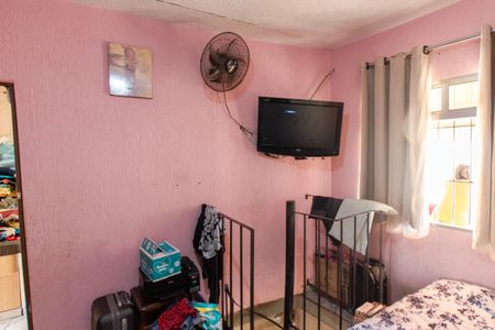 Casa à venda com 235m², 4 quartos e 2 vagas Casa à venda com 235m², 4 quartos e 2 vagasCasa 2 - Quarto 2