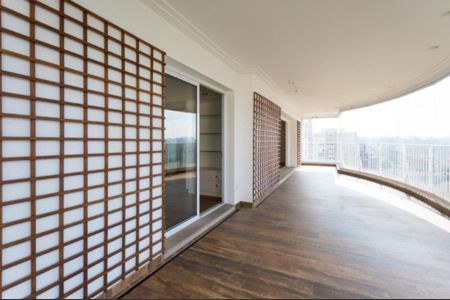 Apartamento à venda com 250m², 4 quartos e 5 vagas Apartamento à venda com 250m², 4 quartos e 5 vagasFoto 10