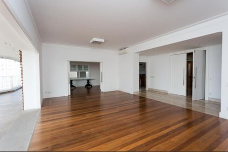 Apartamento à venda com 250m², 4 quartos e 5 vagas Apartamento à venda com 250m², 4 quartos e 5 vagasFoto 33