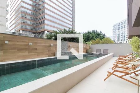 Apartamento para alugar com 25m², 1 quarto e sem vaga Apartamento para alugar com 25m², 1 quarto e sem vagaÁrea comum - Piscina