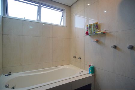 Apartamento à venda com 280m², 3 quartos e 2 vagasBanheiro da Suíte