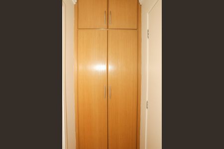 Apartamento para alugar com 126m², 3 quartos e 3 vagas Apartamento para alugar com 126m², 3 quartos e 3 vagasSuíte 2