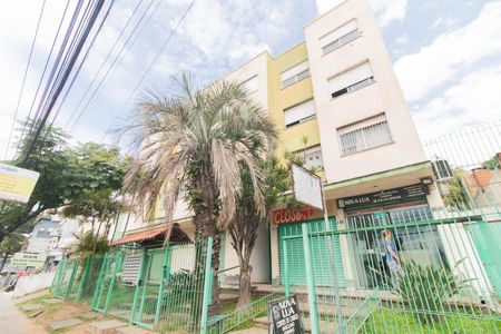 Apartamento à venda com 48m², 1 quarto e 1 vaga Apartamento à venda com 48m², 1 quarto e 1 vagaFachada