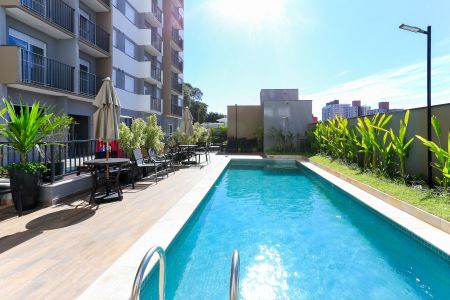Apartamento à venda com 26m², 1 quarto e sem vaga Apartamento à venda com 26m², 1 quarto e sem vagaÁrea comum - Piscina
