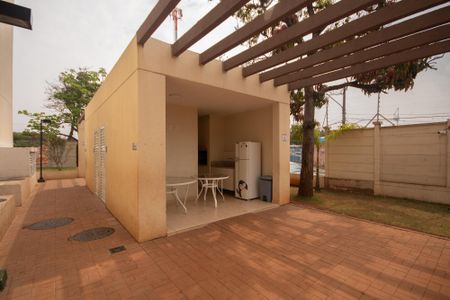 Apartamento à venda com 41m², 2 quartos e 1 vaga Apartamento à venda com 41m², 2 quartos e 1 vagaÁrea comum - Churrasqueira