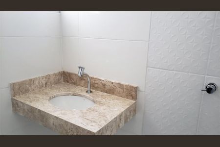 Casa à venda com 120m², 3 quartos e 2 vagas