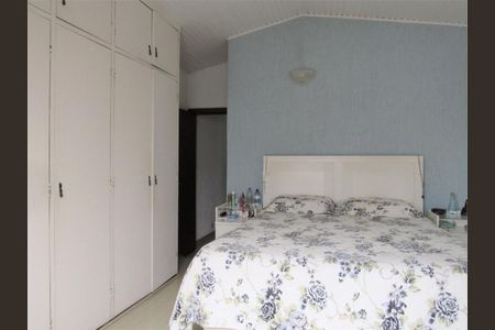 Casa à venda com 225m², 4 quartos e 2 vagas