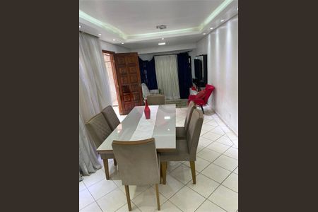 Casa à venda com 2 quartos, 180m² em Ferreira, São Paulo