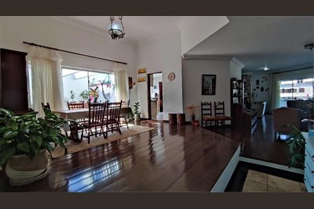 Casa à venda com 500m², 4 quartos e 4 vagas