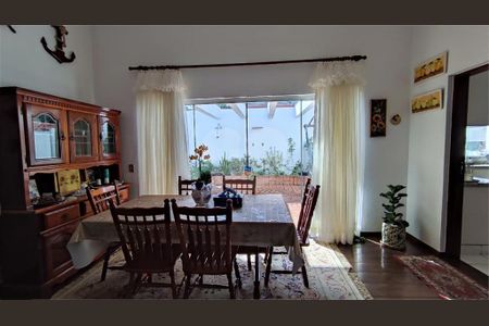 Casa à venda com 500m², 4 quartos e 4 vagas