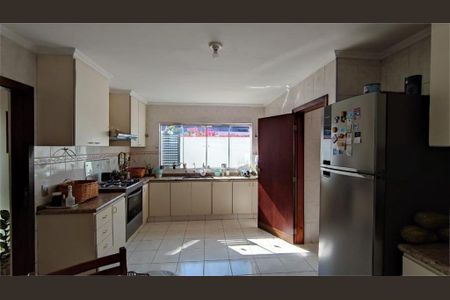 Casa à venda com 500m², 4 quartos e 4 vagas