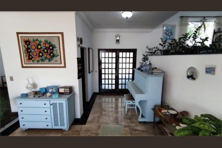 Casa à venda com 500m², 4 quartos e 4 vagas
