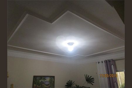 Casa à venda com 3 quartos, 224m² em Montanhão, São Bernardo do Campo