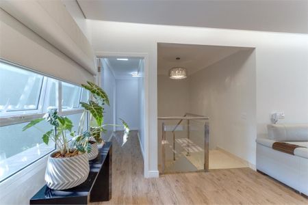 Casa à venda com 350m², 5 quartos e 3 vagas