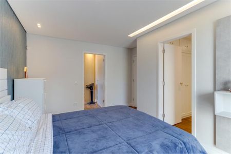 Casa à venda com 350m², 5 quartos e 3 vagas