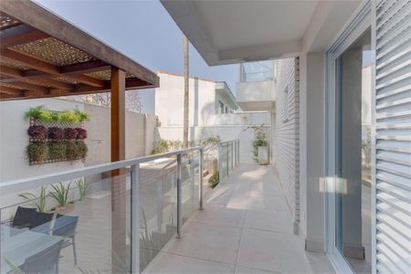 Casa à venda com 350m², 5 quartos e 3 vagas