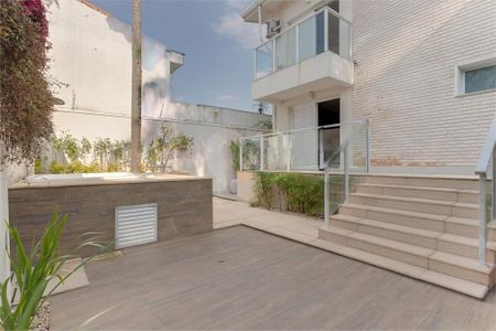 Casa à venda com 350m², 5 quartos e 3 vagas