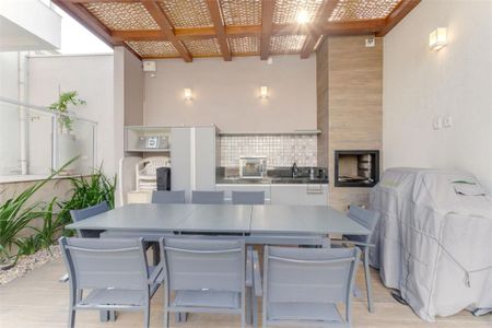 Casa à venda com 350m², 5 quartos e 3 vagas