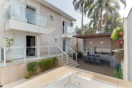 Casa à venda com 350m², 5 quartos e 3 vagas