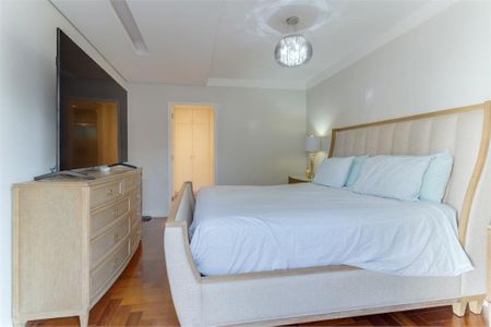 Casa à venda com 350m², 5 quartos e 3 vagas