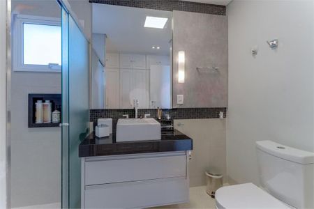 Casa à venda com 350m², 5 quartos e 3 vagas