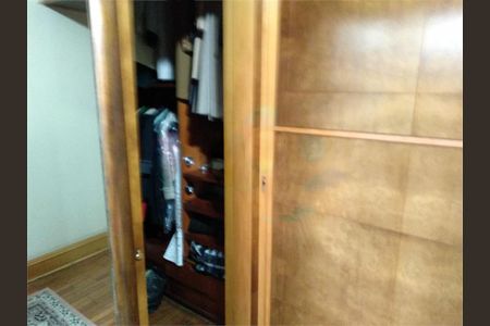 Casa à venda com 320m², 3 quartos e 3 vagas