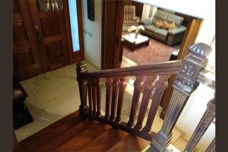 Casa à venda com 320m², 3 quartos e 3 vagas