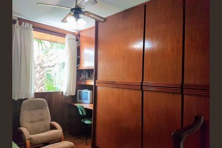 Casa à venda com 320m², 3 quartos e 3 vagas