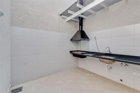Casa à venda com 110m², 3 quartos e 2 vagas