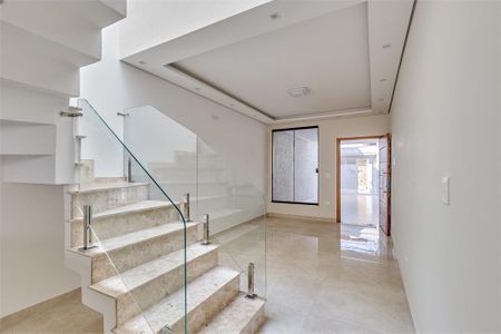 Casa à venda com 110m², 3 quartos e 2 vagas