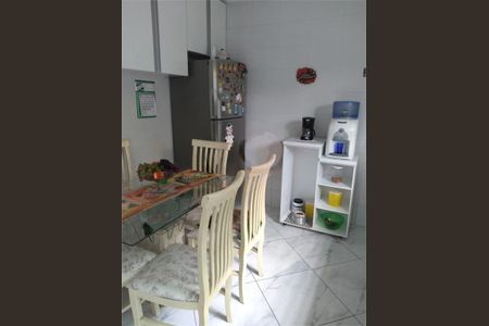 Casa à venda com 93m², 2 quartos e 2 vagas