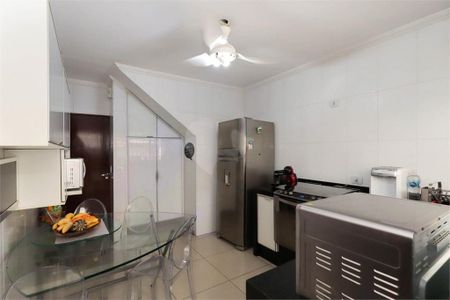 Casa à venda com 151m², 2 quartos e 2 vagas