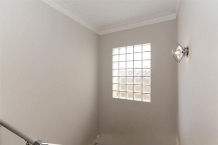 Casa à venda com 151m², 2 quartos e 2 vagas