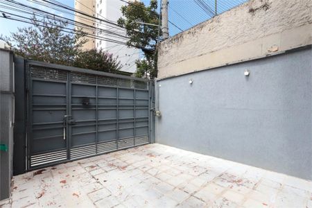 Casa à venda com 151m², 2 quartos e 2 vagas