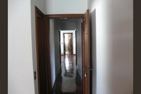 Casa à venda com 600m², 4 quartos e 5 vagas