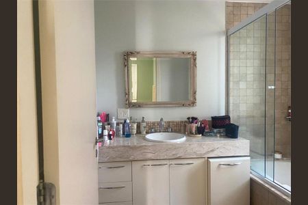 Apartamento à venda com 188m², 3 quartos e 3 vagas