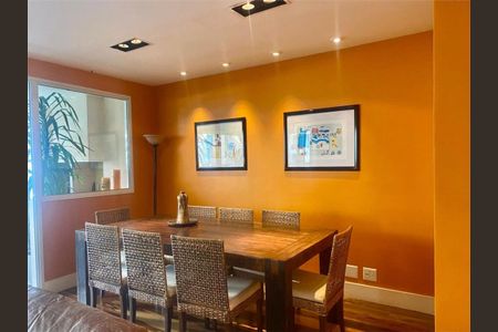 Apartamento à venda com 188m², 3 quartos e 3 vagas