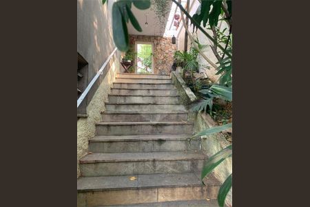Casa à venda com 145m², 3 quartos e 3 vagas