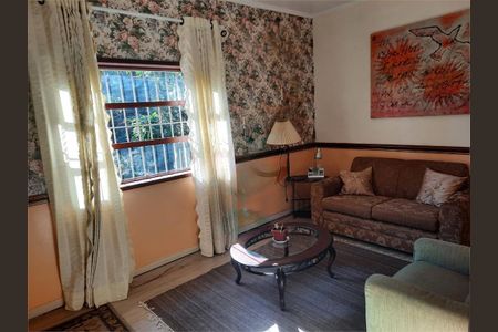 Casa à venda com 600m², 5 quartos e 4 vagas