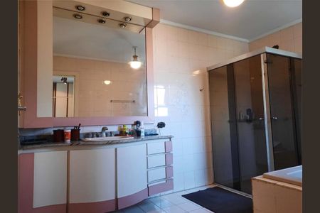 Casa à venda com 600m², 5 quartos e 4 vagas