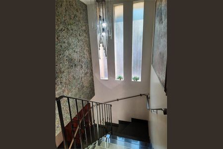 Casa à venda com 600m², 5 quartos e 4 vagas