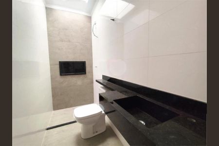 Casa à venda com 150m², 3 quartos e 2 vagas