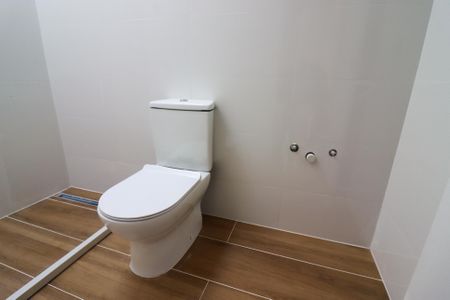 Casa à venda com 66m², 2 quartos e 1 vaga Casa à venda com 66m², 2 quartos e 1 vagaBanheiro Social