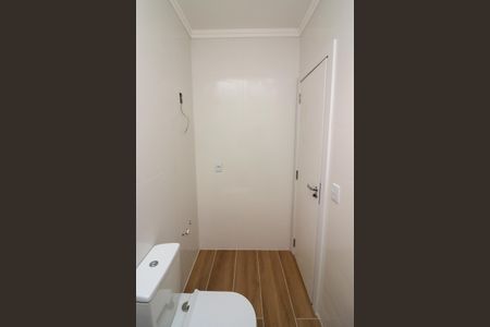 Casa à venda com 66m², 2 quartos e 1 vaga Casa à venda com 66m², 2 quartos e 1 vagaBanheiro Social