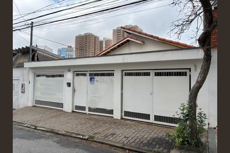 Casa à venda com 250m², 2 quartos e sem vagaFachada