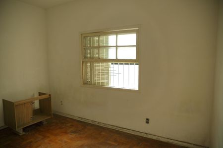 Casa à venda com 250m², 2 quartos e sem vagaQuarto 2