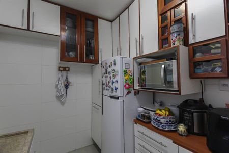 Casa à venda com 80m², 2 quartos e 1 vaga Casa à venda com 80m², 2 quartos e 1 vagaCozinha
