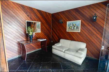 Apartamento à venda com 54m², 2 quartos e 1 vagaHall