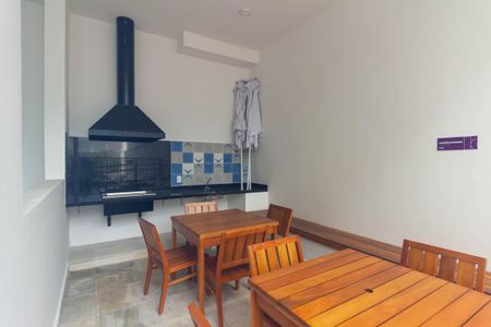 Apartamento à venda com 27m², 1 quarto e sem vaga Apartamento à venda com 27m², 1 quarto e sem vagaÁrea comum - Churrasqueira