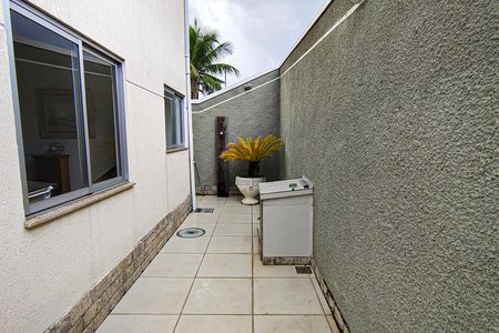 Casa de condomínio para alugar com 540m², 4 quartos e 4 vagas Casa de condomínio para alugar com 540m², 4 quartos e 4 vagasÁrea comum